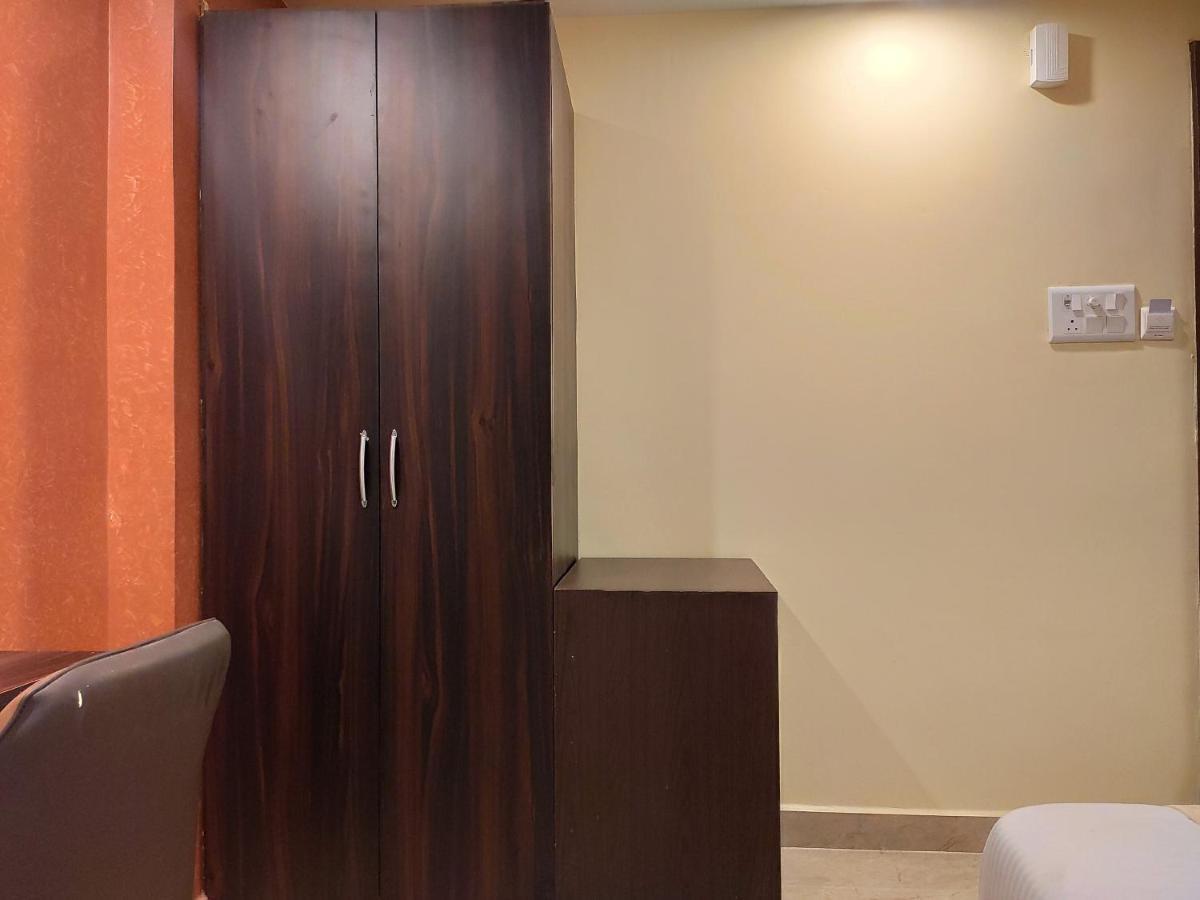 Royal View Residency Hotel Bodh Gaya Exterior photo